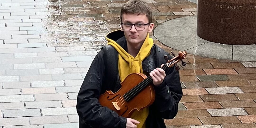 Aiden-Macdonald-Viola